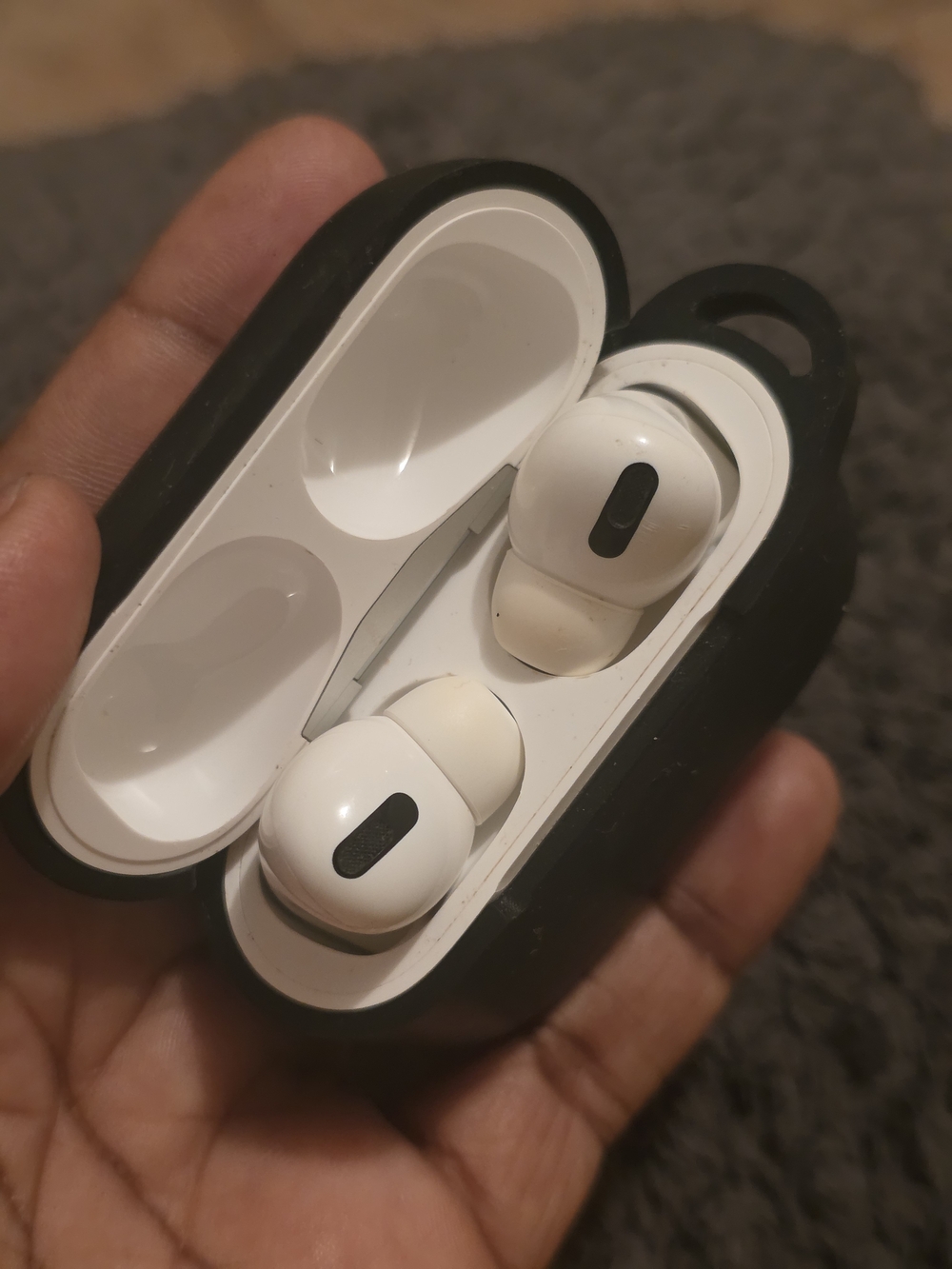 Wireless On-Ear True Wireless Earbuds in White with Black Cover Case